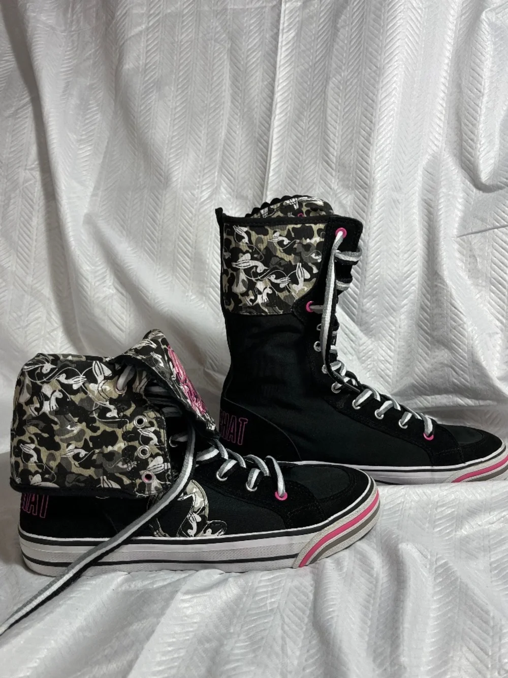 RARE Baby Phat Street High Top Sneaker Sz 8.5 Y2K (Converse style)